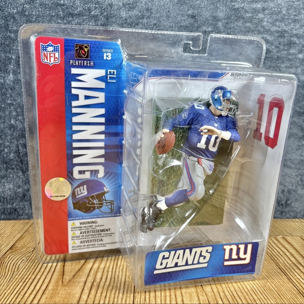 2006 McFarlane Eli Manning NY Giants Football NFL Series 13 Action Figure Debut